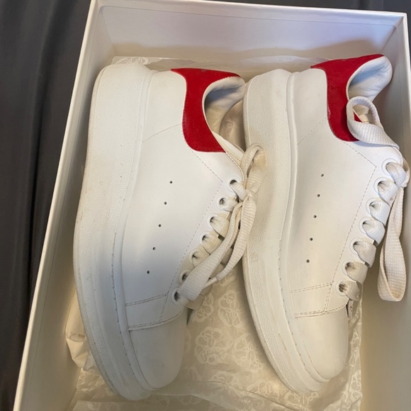 Authentic alexander mcqueen sneakers - Picture 2 of 8